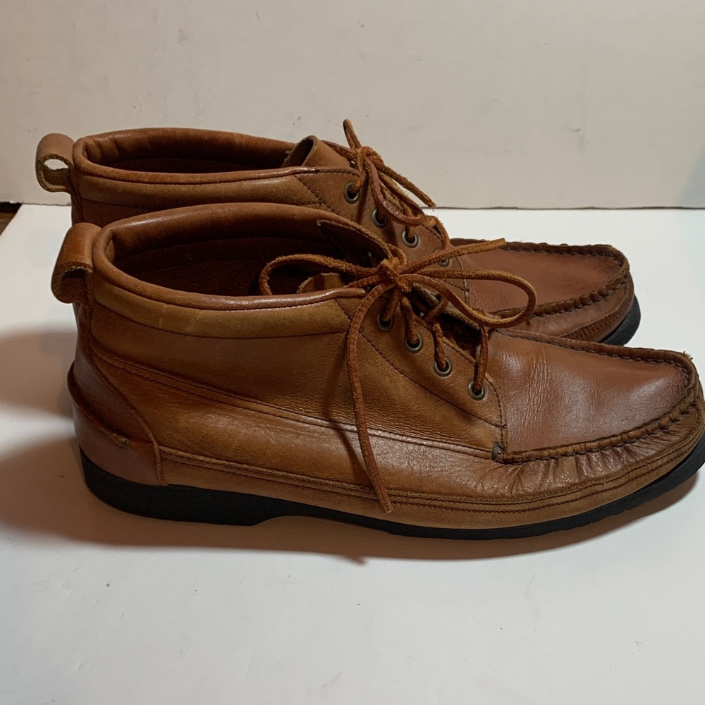 Classic Tan Leather Mens Derby Shoes SZ 10.5 D Weekends Amazonas All Leather